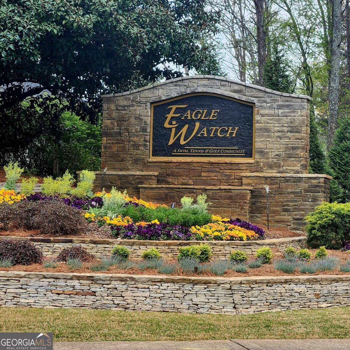 912 Feather Creek LN