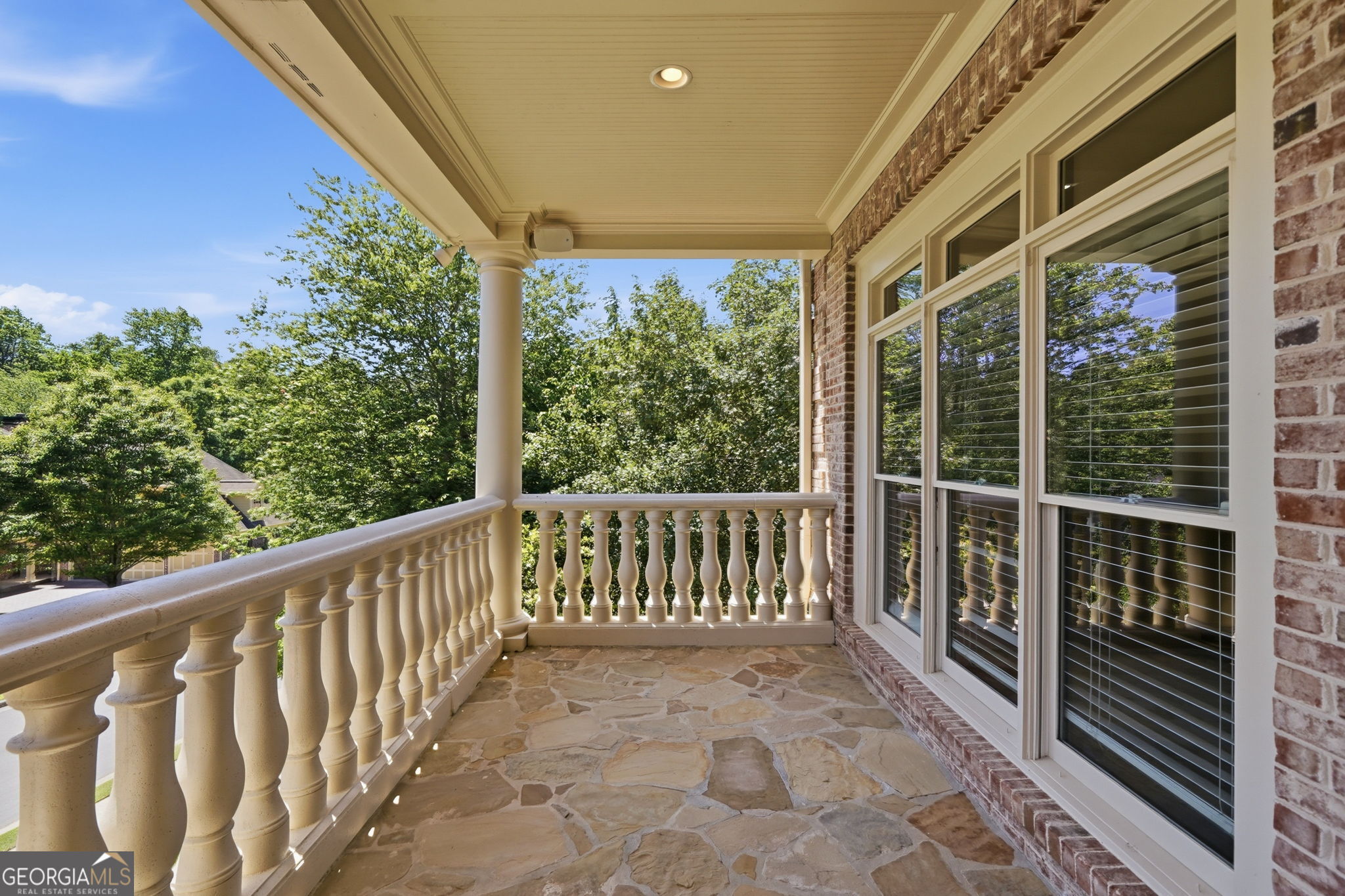 3396 Carverton LN