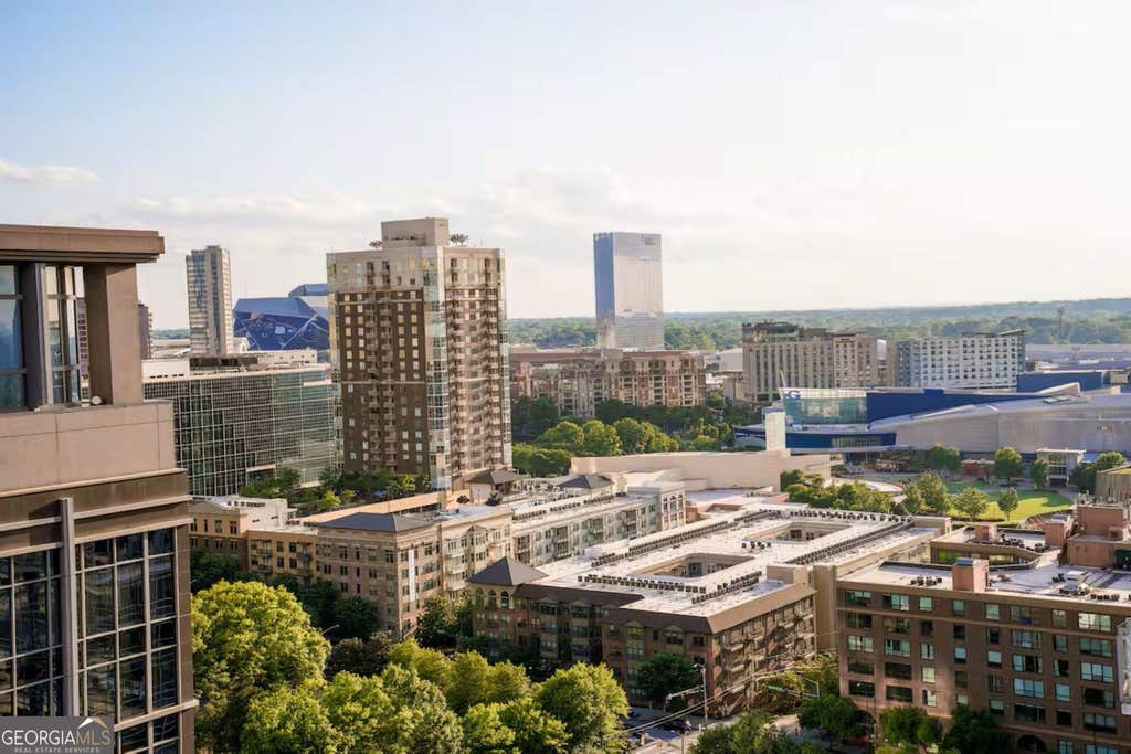 Photo of 400 W Peachtree Street NW #2006, Atlanta, GA 30308 (MLS # 10821047)