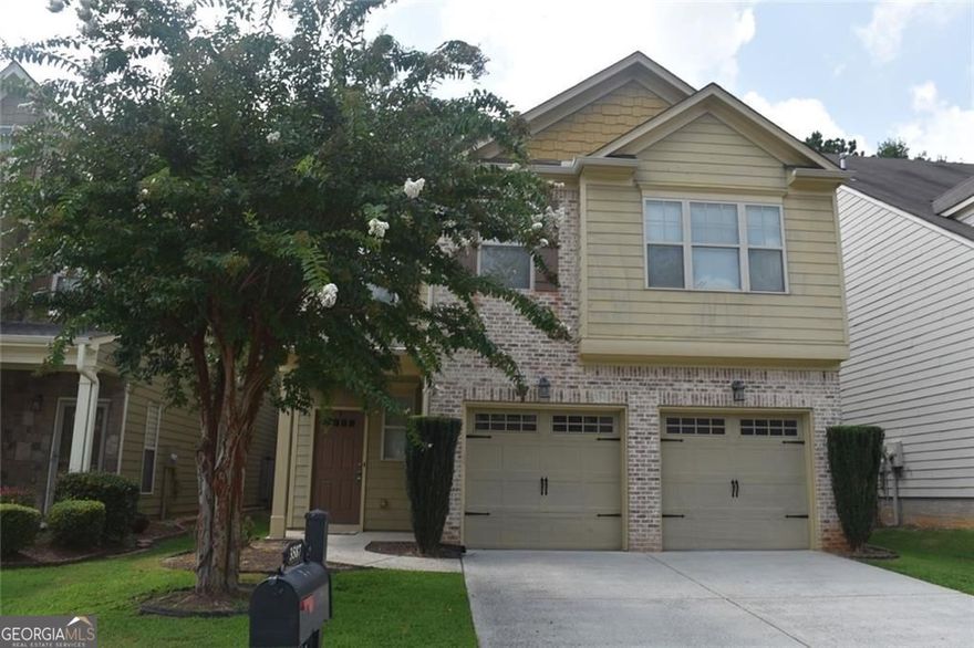 Beautiful and spacious Milton home in a great neighborhood with top North Fulton schools. This home has a lovely exterior with established landscaping. Interior features an open floor plan with hardwoods, granite, stainless steel kitchen, 9' smooth ceilings, fireplace... You will also find a breakfast room, breakfast bar, and a separate dining room. The floor plan has extremely generous secondary bedrooms with large walk-in closets. Secondary bedrooms have a Jack-n-Jill bathroom. There are extra closets and extra shelving in the garage. Convenient to excellent public and private schools, learning and social opportunities, recreation, shopping, and dining.