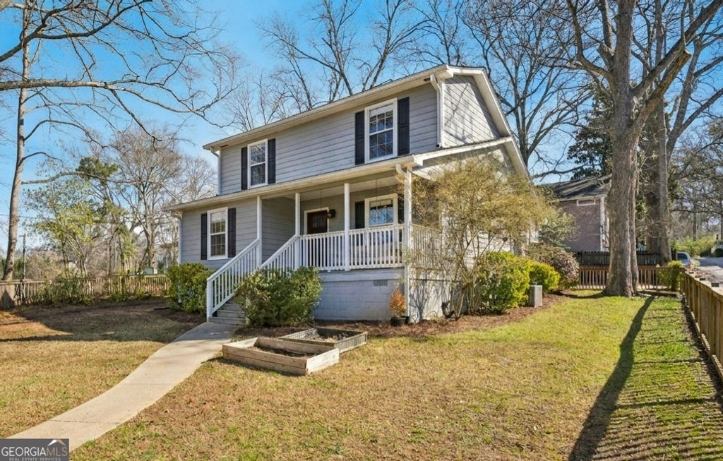 Photo of 1736 Oakview Road, Decatur, GA 30030 (MLS # 10698952)