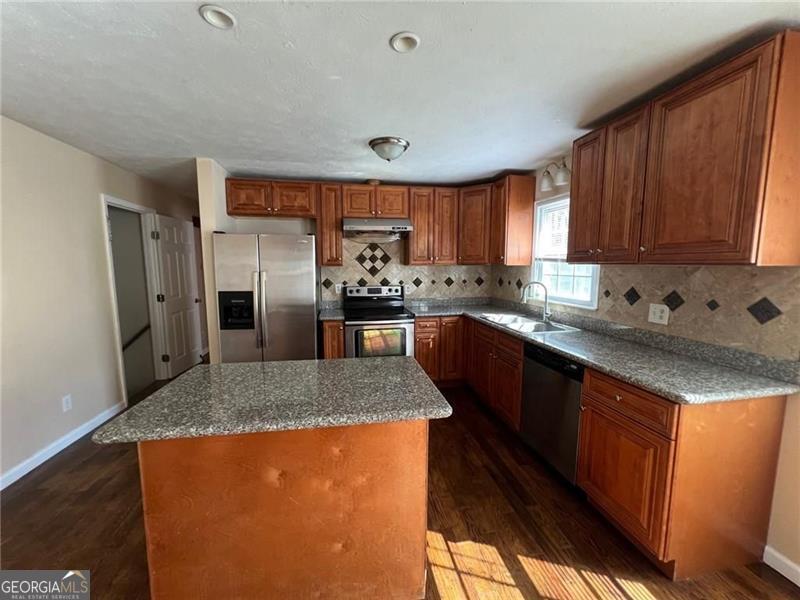 Hickory Bluff - Residential Lease