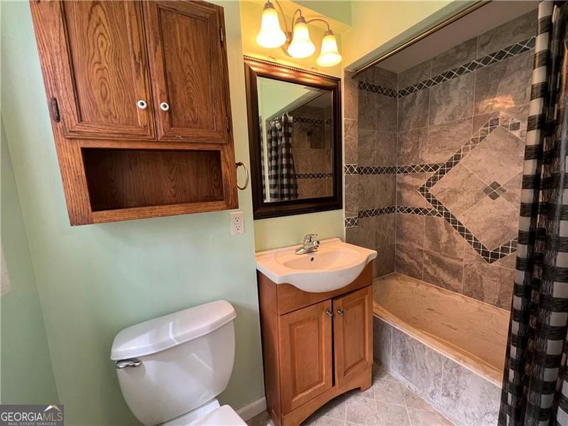 Hickory Bluff - Residential Lease