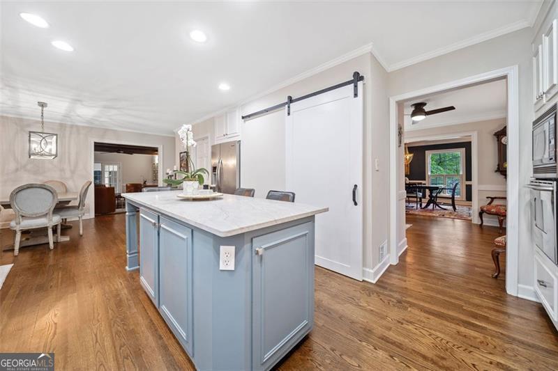 4333 Collingham TRCE