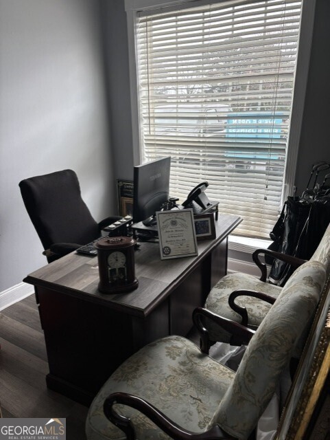 1922 Highway 74 N UNIT C