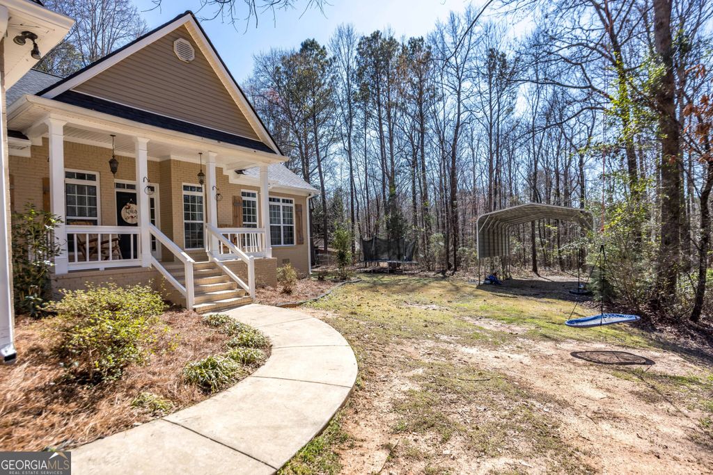 Photo of 829 Thrash Road, Lagrange, GA 30241 (MLS # 10697480)