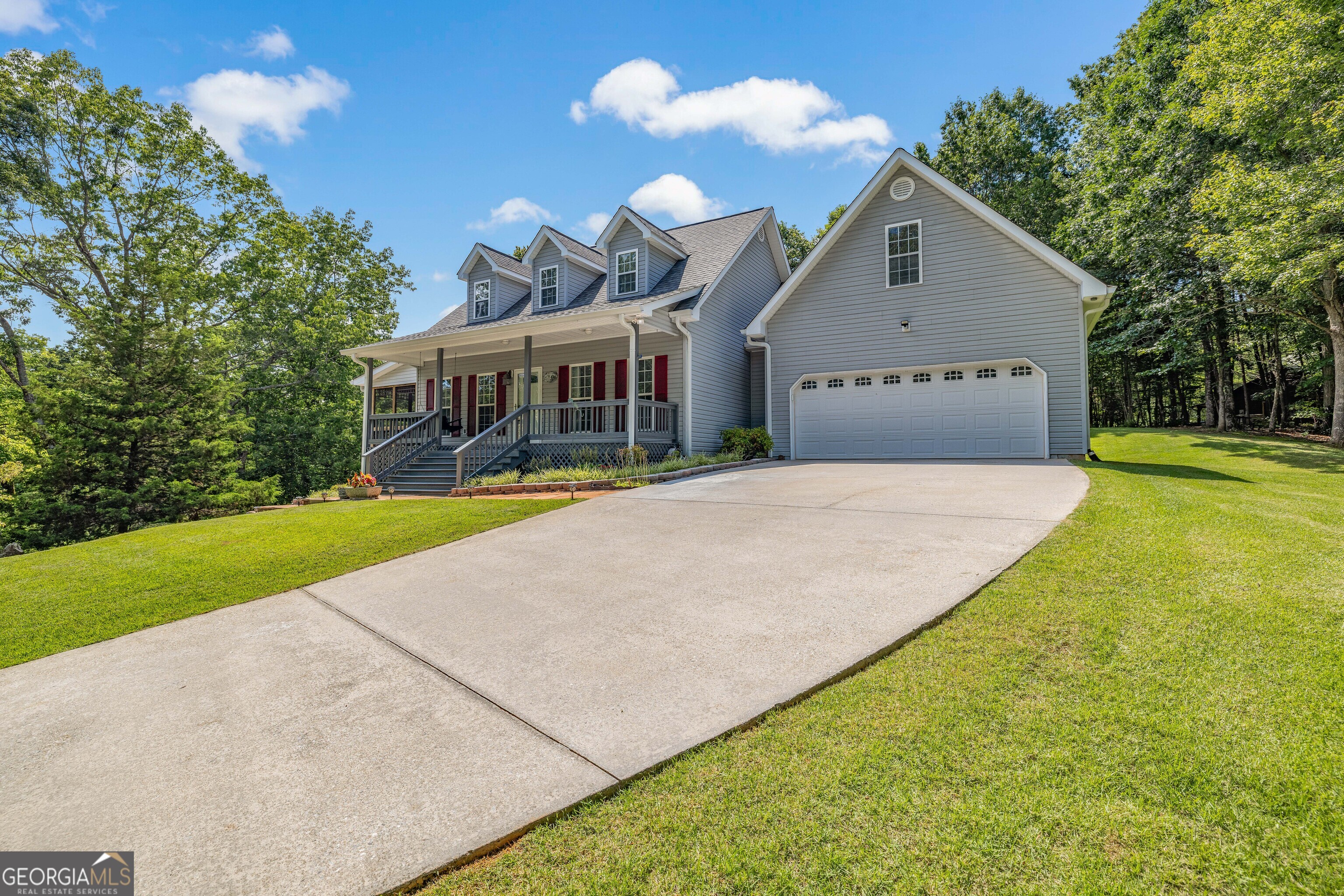 1155 Sweetwater DR