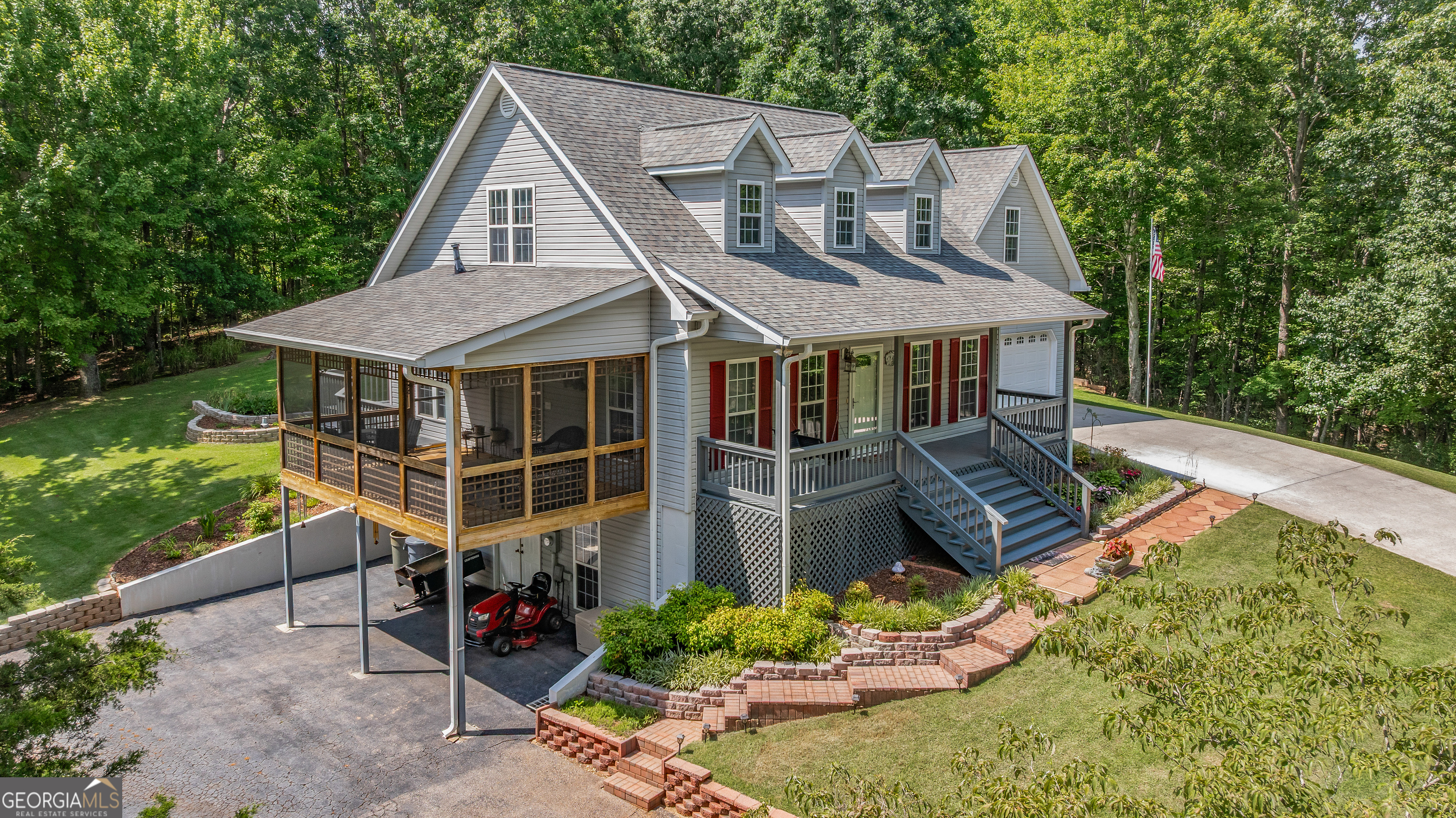 1155 Sweetwater DR