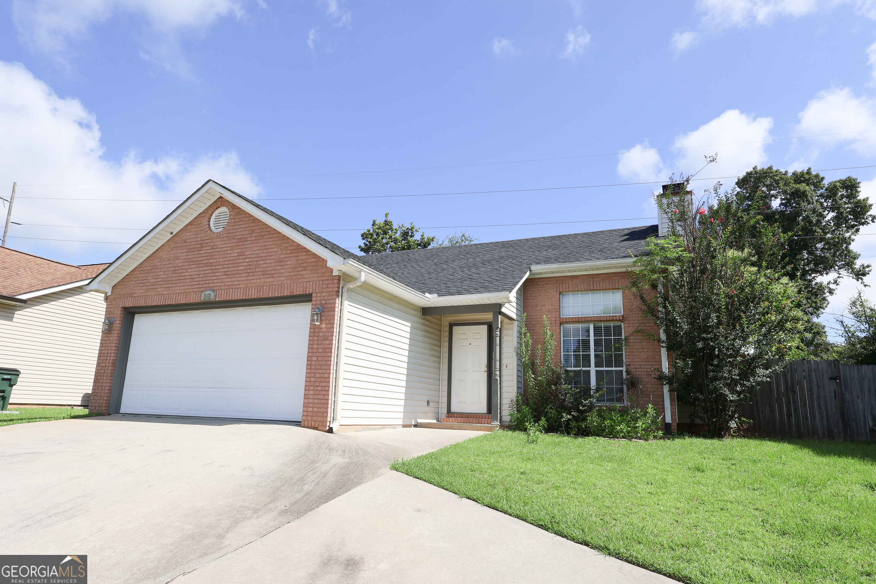 141 Carriage Hill DR