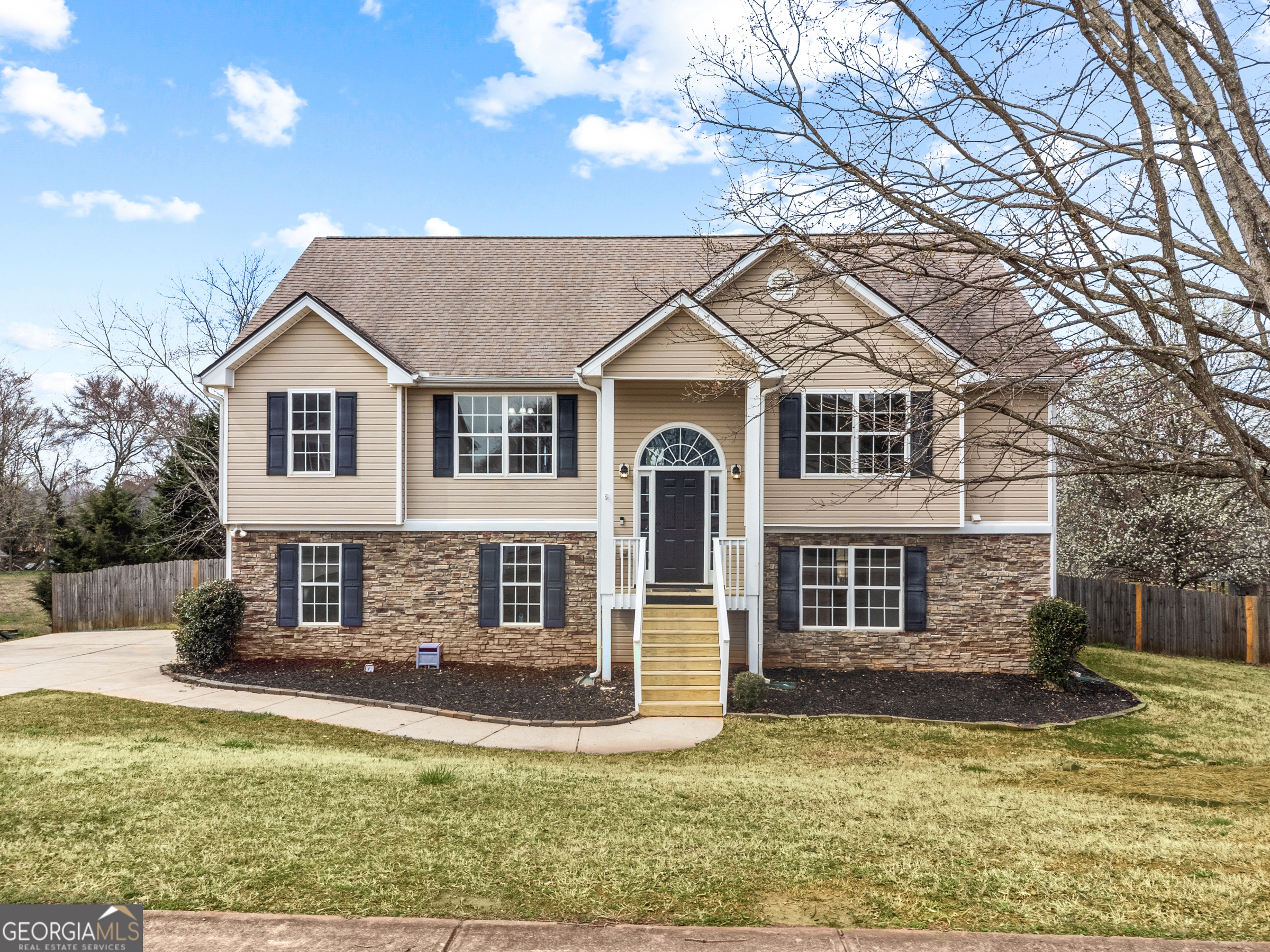 64 Bedford Falls CT