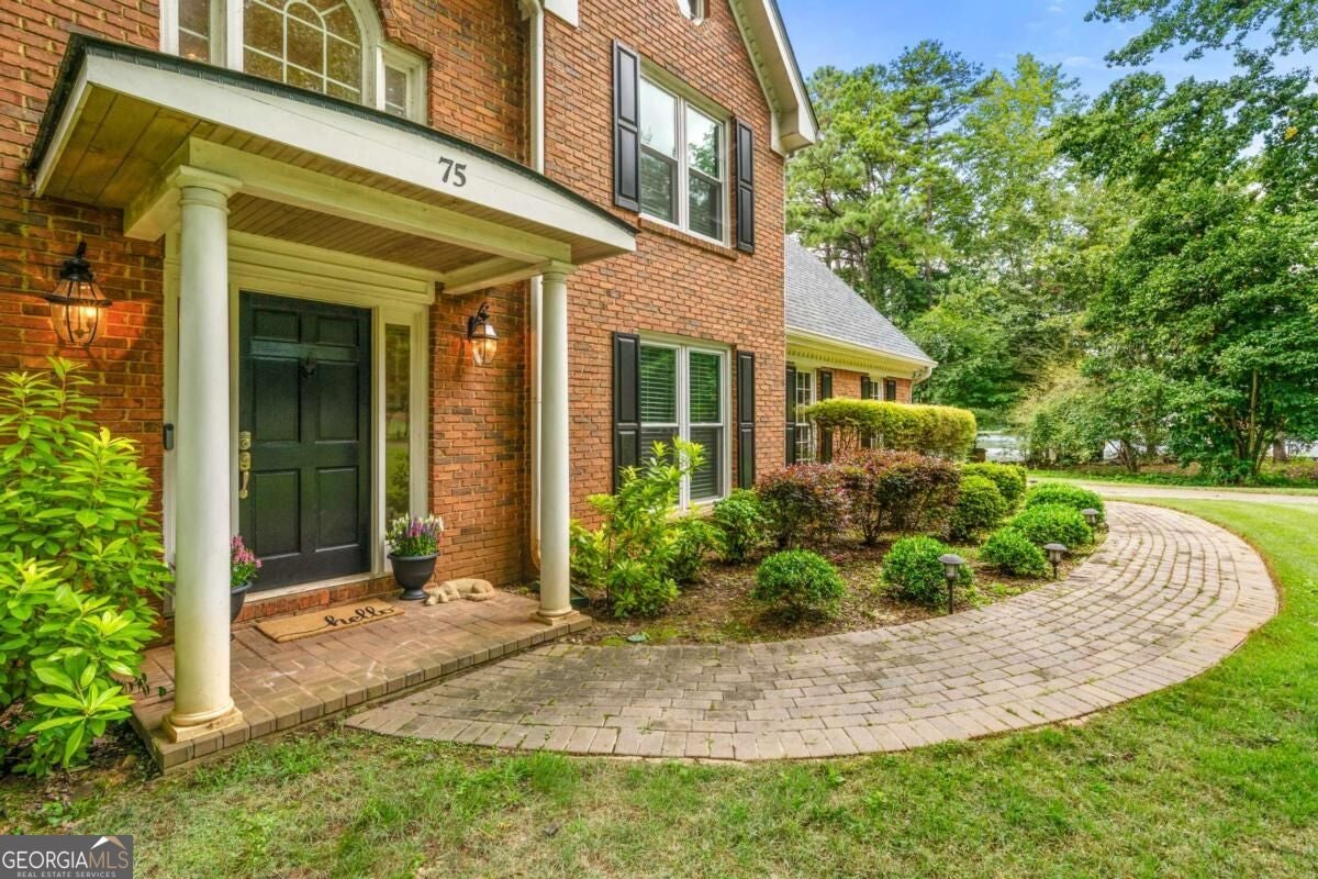 75 Spring Ridge CT