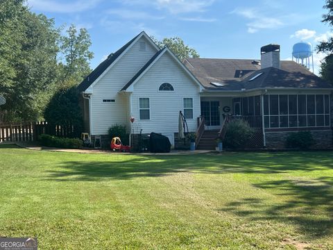 A home in Thomaston