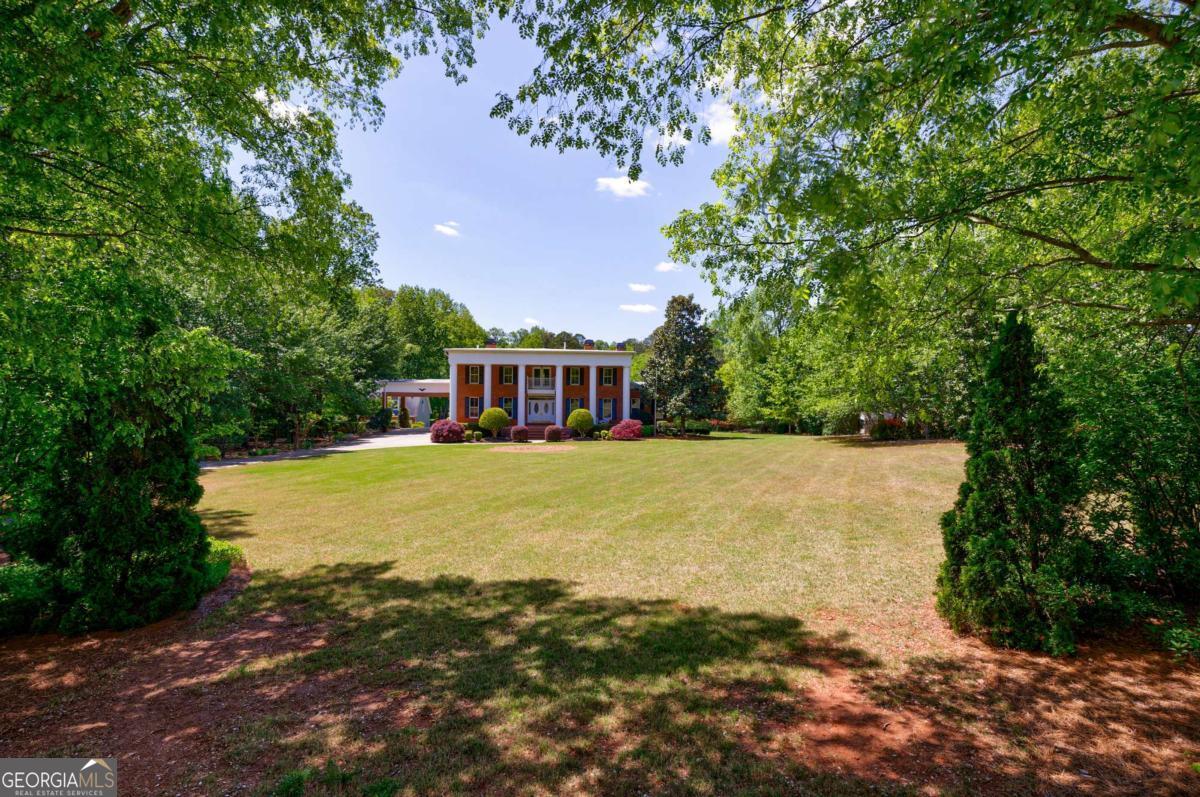 12250 Broadwell RD