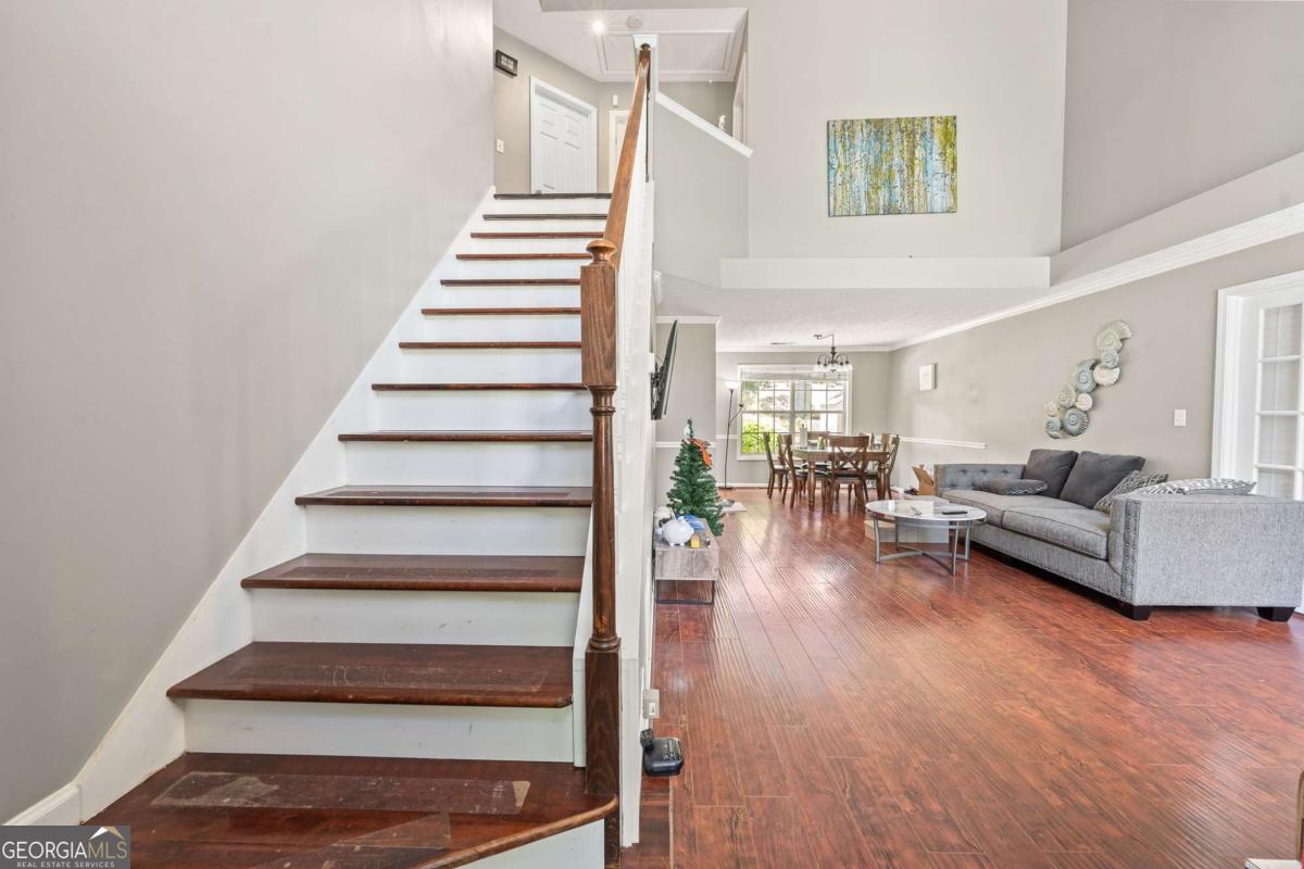 850 Long Branch CIR