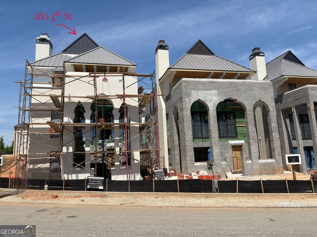 Photo of 180 5th Street, Fayetteville, GA 30214 (MLS # 10737942)