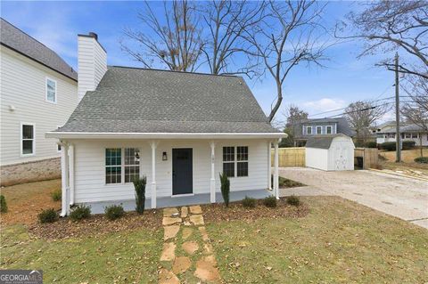 Photo of 180 Summit Avenue SE, Marietta, GA 30060 (MLS # 10665247)