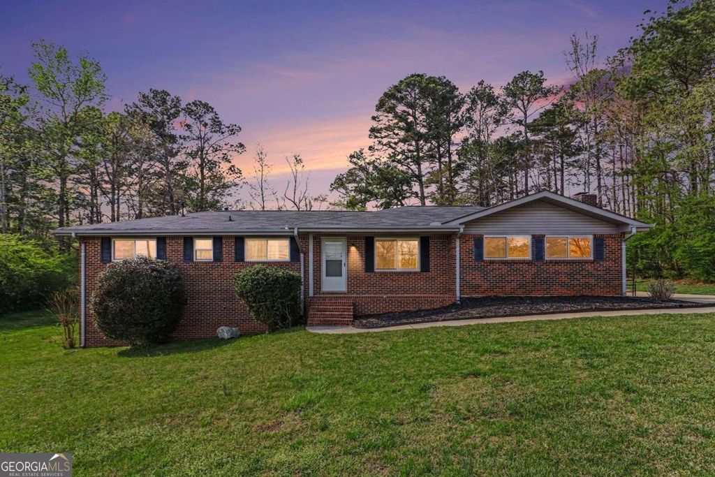 Photo of 4099 Highway 5, Douglasville, GA 30135 (MLS # 10720112)
