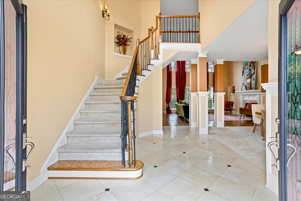 2340 New Haven PL