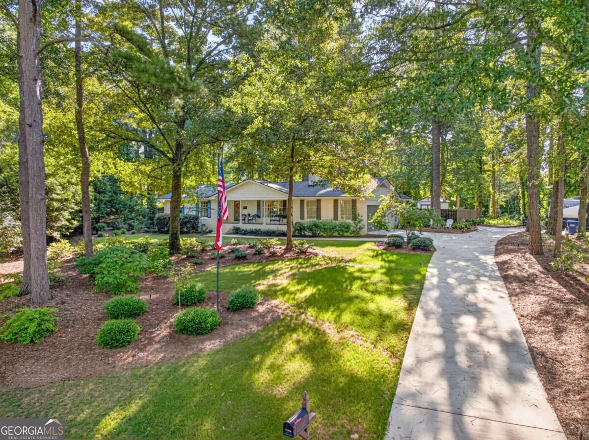 190 Gatewood PL