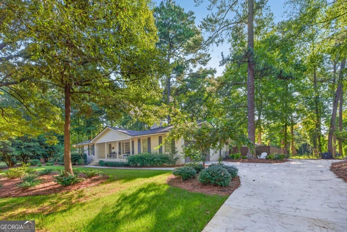 190 Gatewood PL