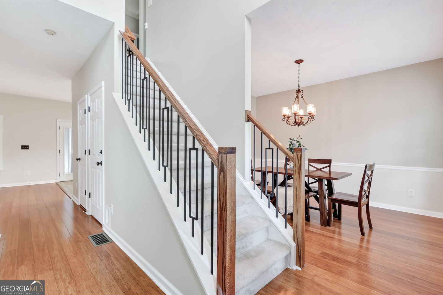 10680 Pinewalk Forest CIR