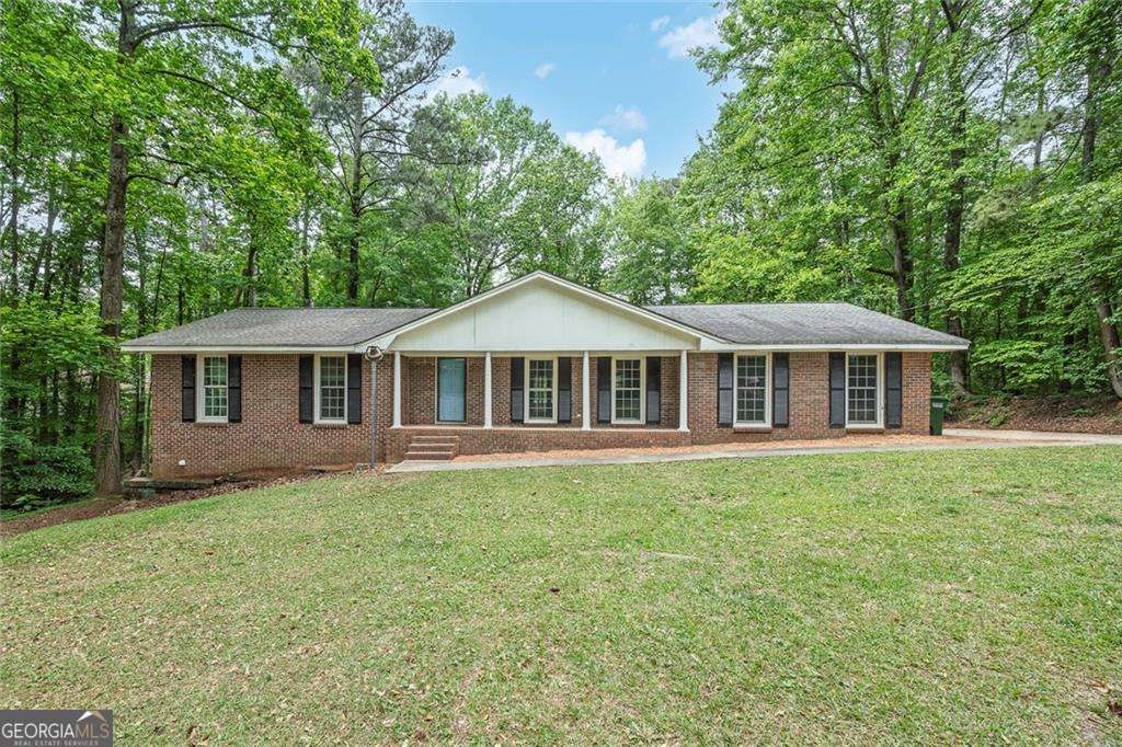 Photo of 3025 Robertswood Drive, Powder Springs, GA 30127 (MLS # 10757997)