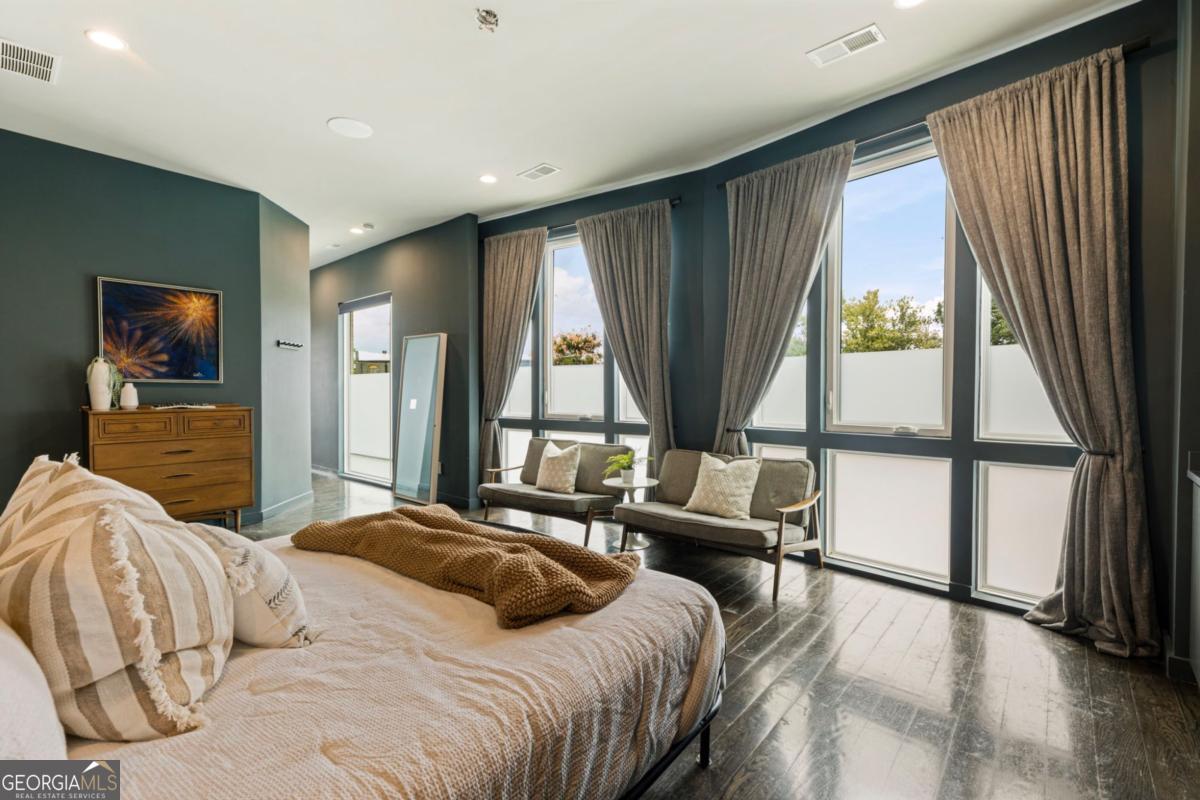 The Bristol - Residential