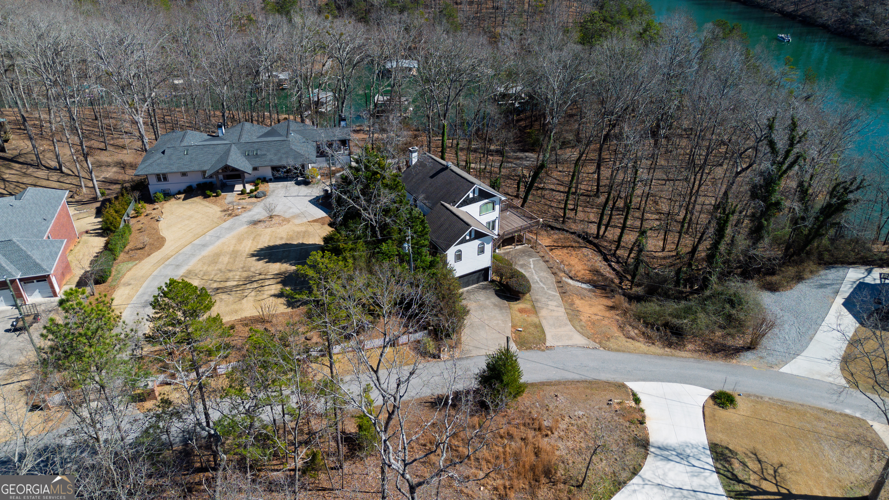 5997 Warpath RD