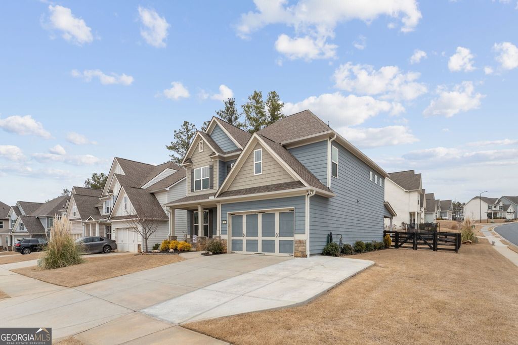 Photo of 14 Cherry Blossom Walk, Dallas, GA 30132 (MLS # 10686112)