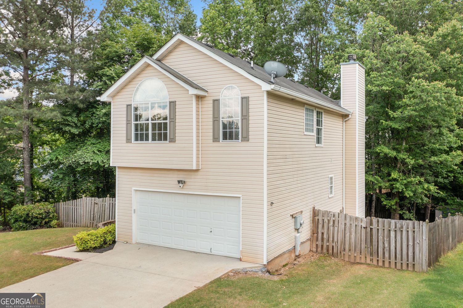 503 Fable LN