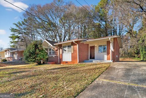Photo of 2522 Brentwood Court, Decatur, GA 30032 (MLS # 10672178)