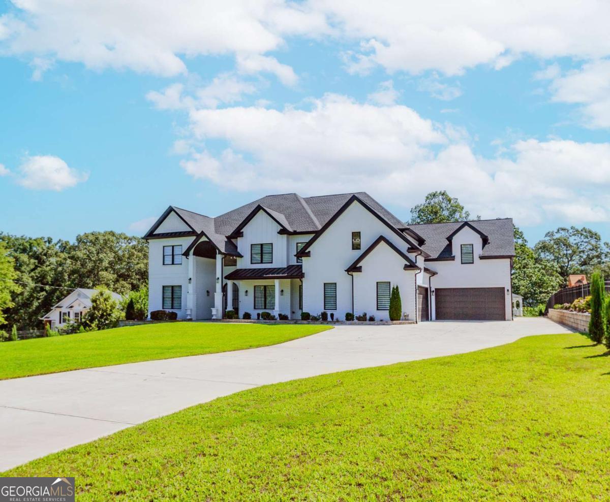 3735 Hamilton Mill RD