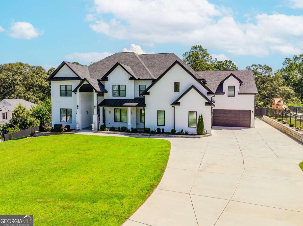 3735 Hamilton Mill RD