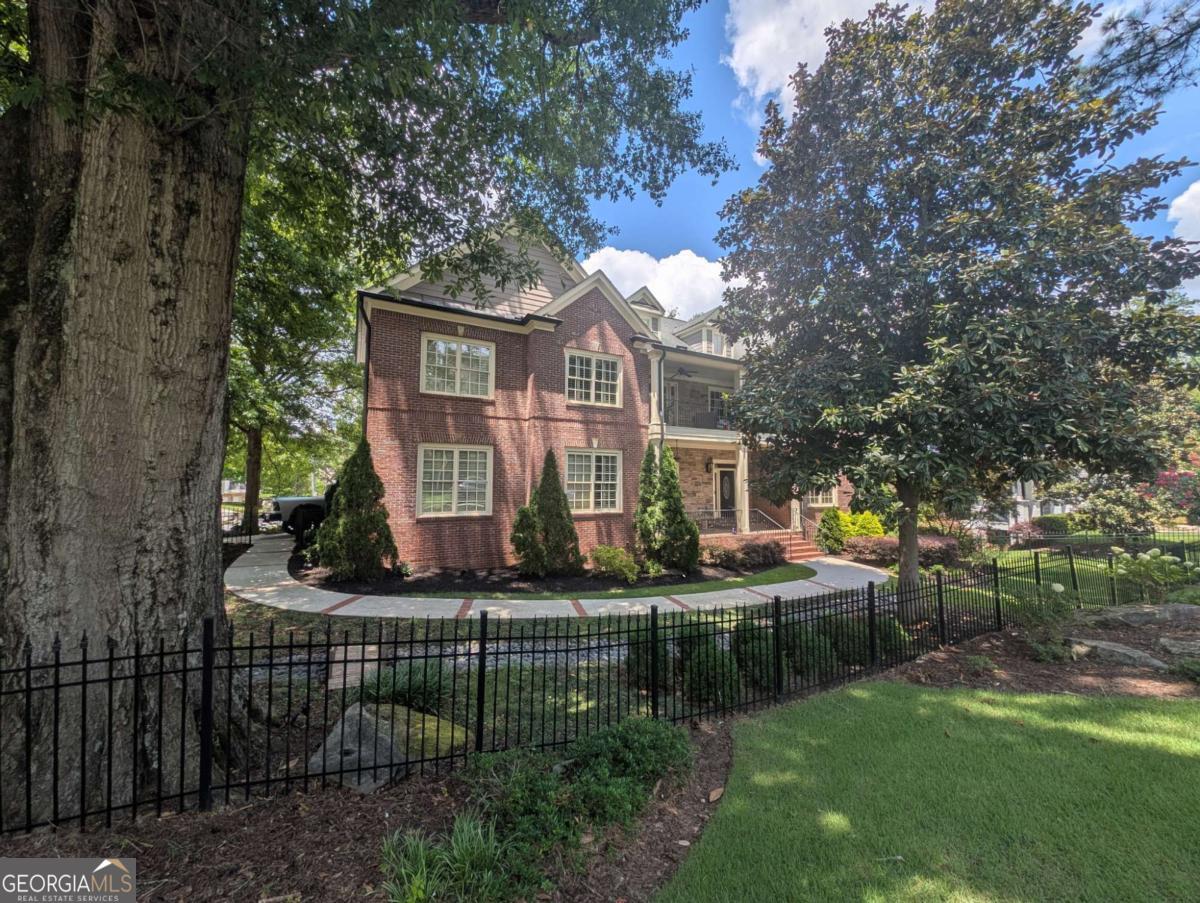 3295 Osborne RD NE
