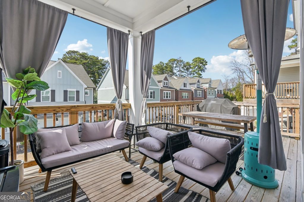 Photo of 2738 Bell Drive SE, Smyrna, GA 30080 (MLS # 10729013)