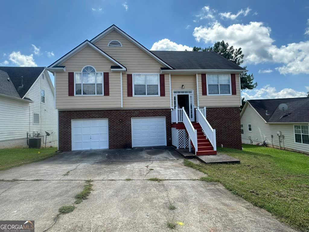 Photo of 1266 Crestridge Lane, Riverdale, GA 30296 (MLS # 10828472)