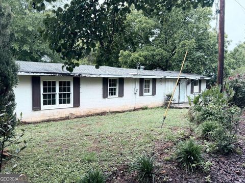 Photo of 33 Tower Street, Kingston, GA 30145 (MLS # 10761999)