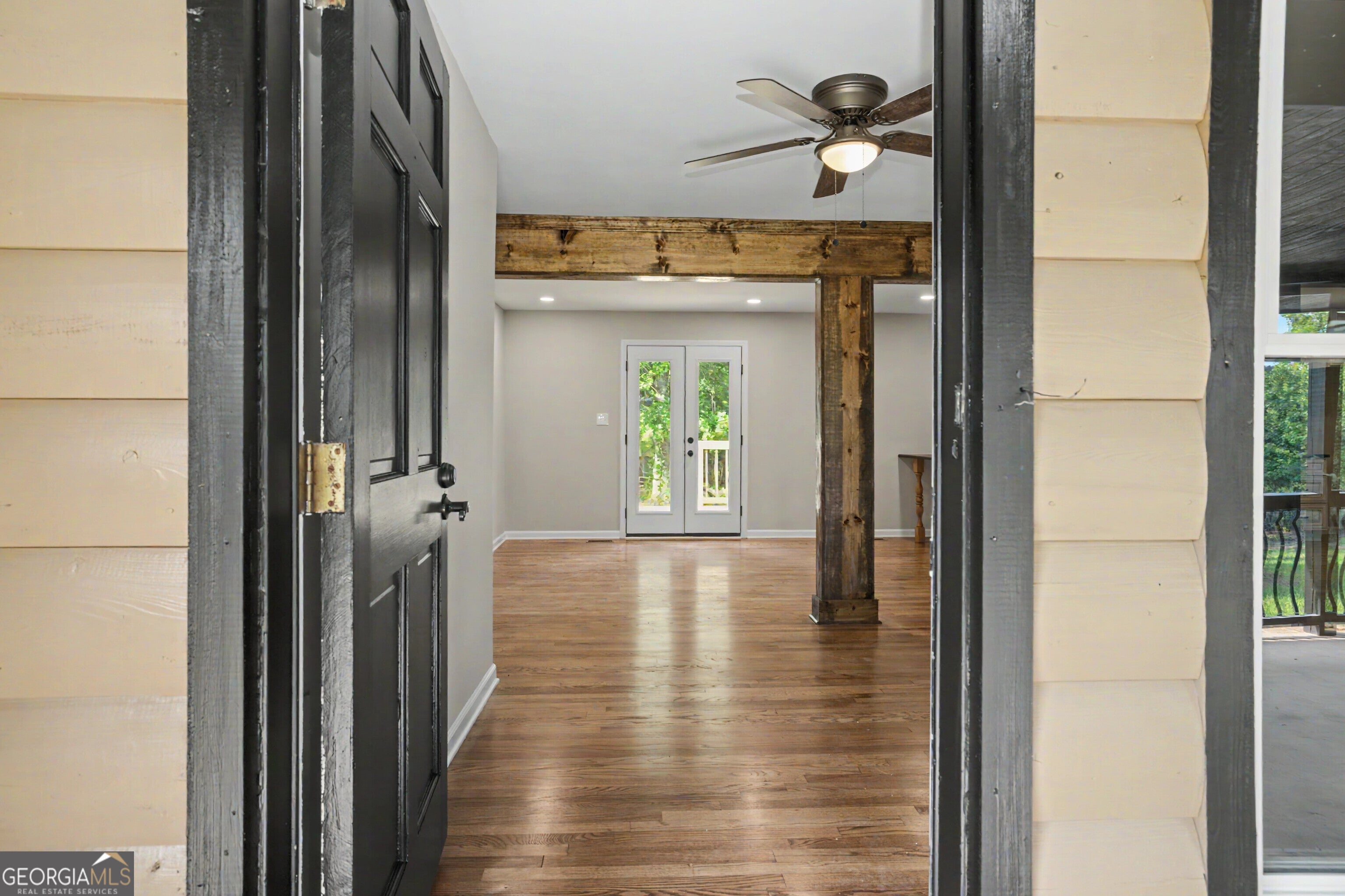 385 Duncan RD