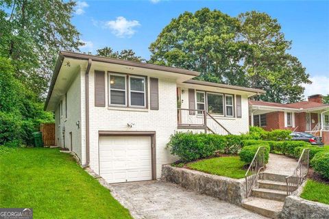 639 Lilla DR SW Atlanta GA 30310