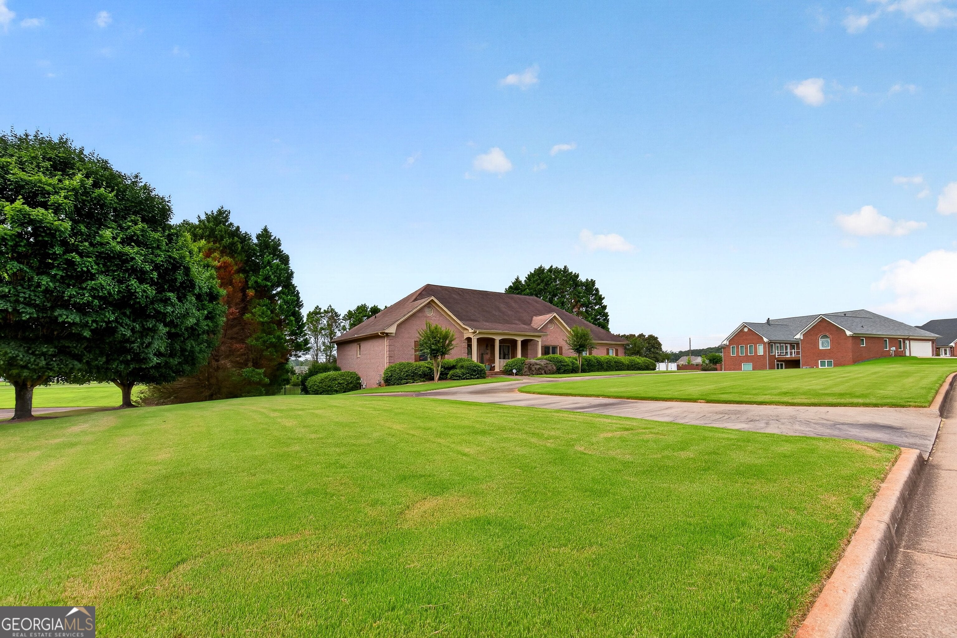 1110 Virginia Lee LN