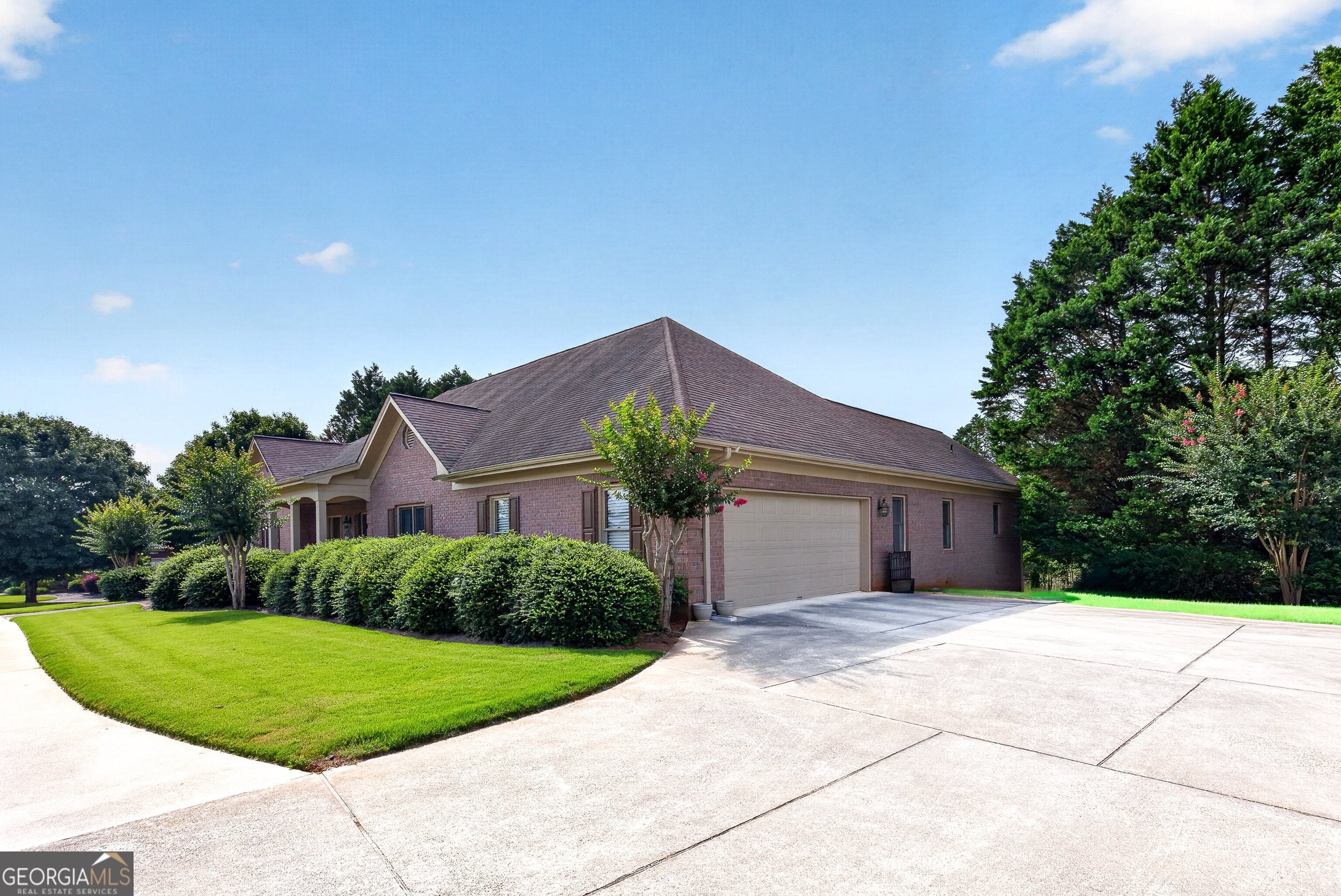 1110 Virginia Lee LN
