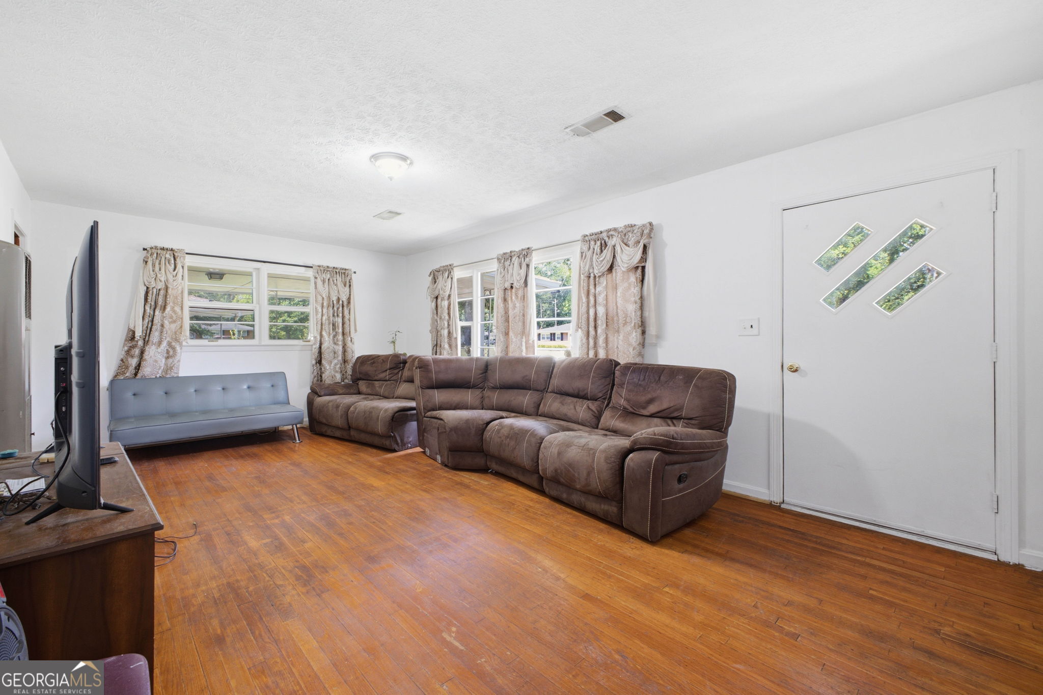 4 Wakefield PL NW