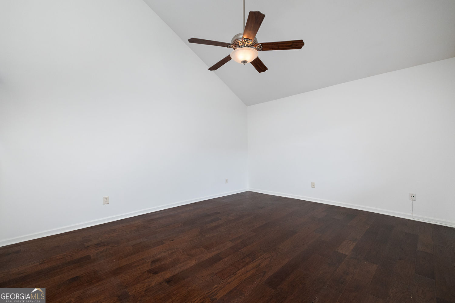 Atlanta, Georgia 30319, United States, 2 Bedrooms Bedrooms, ,3 BathroomsBathrooms,Residential,Active,188010