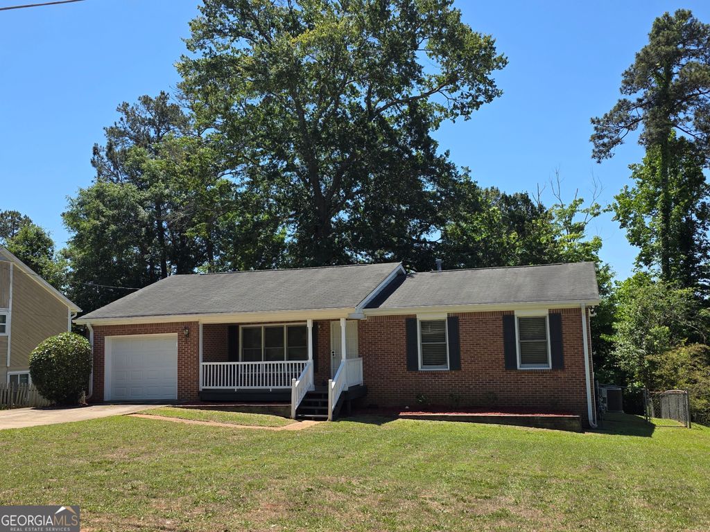 Photo of 1695 Underwood Drive, Conyers, GA 30013 (MLS # 10765429)