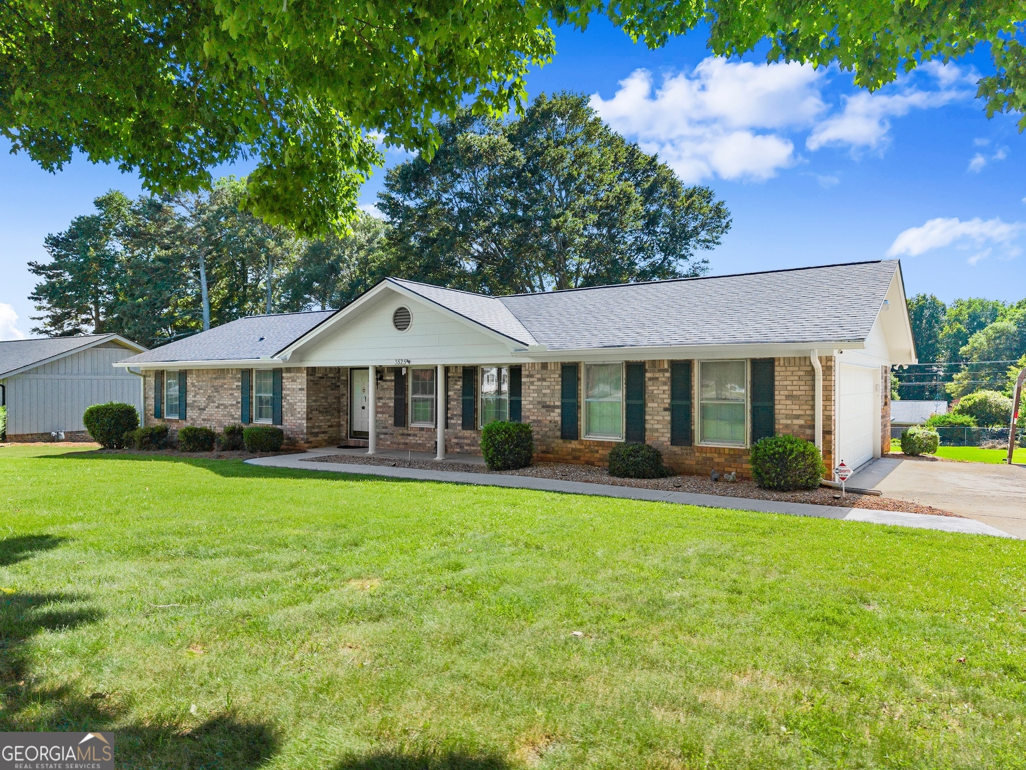 3525 Westgate DR