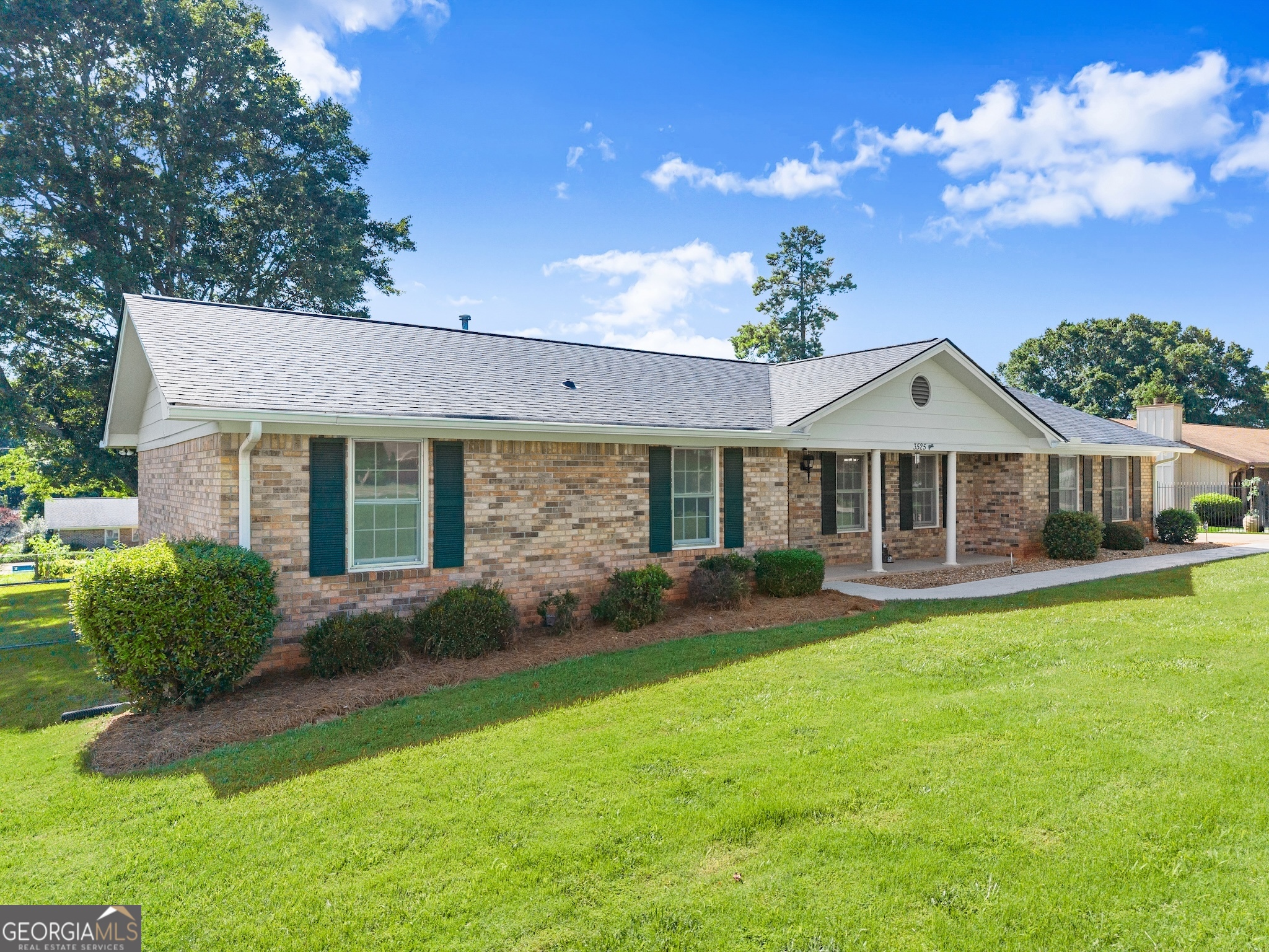 3525 Westgate DR