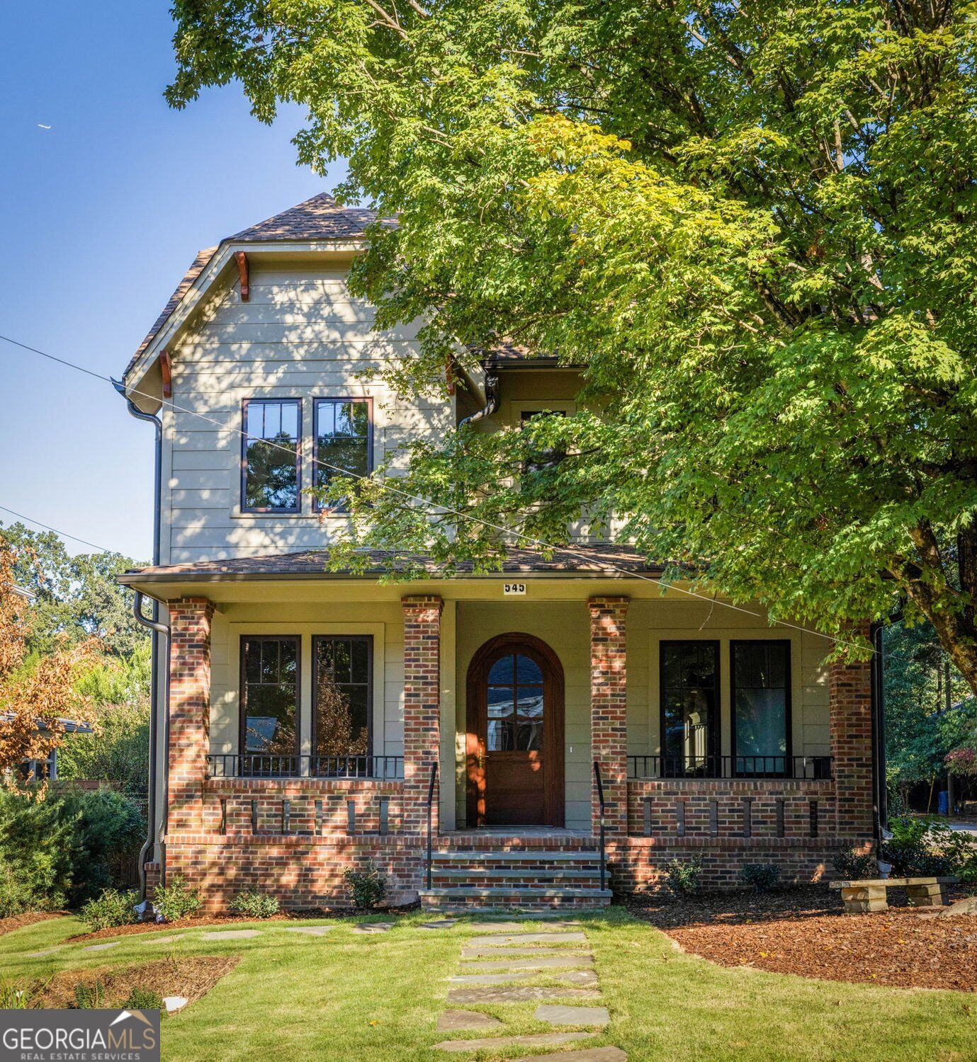545 Page AVE NE