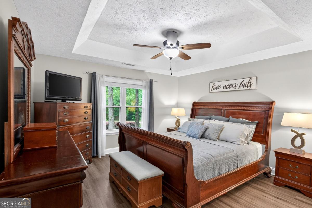 85 Elmwood DR