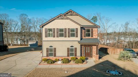 Photo of 40 Quiet Water, Covington, GA 30016 (MLS # 10672774)