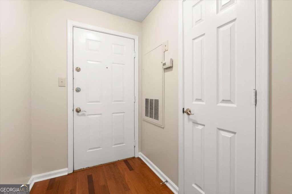 Photo of 1250 Parkwood Circle SE #2203, Atlanta, GA 30339 (MLS # 10802732)